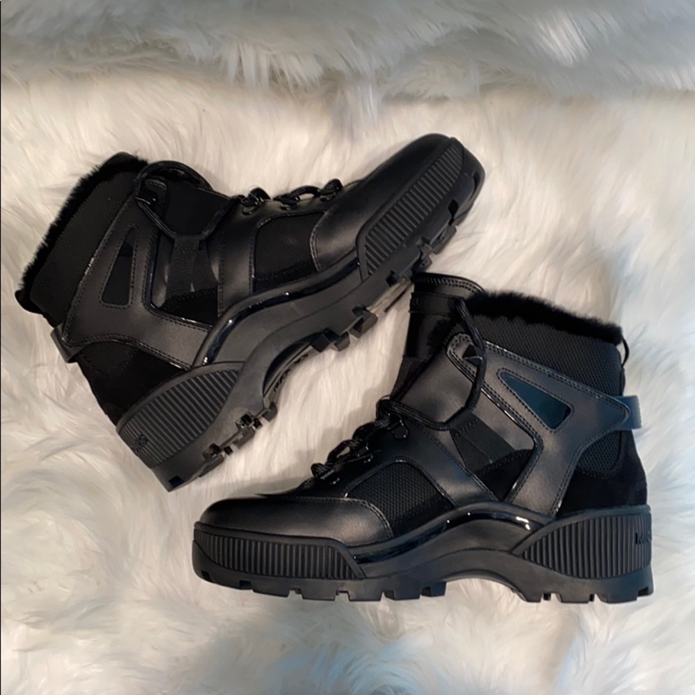 MICHAEL KORS Brooke Fur Chunky Hiking Ski Boot - Picture 3 of 11